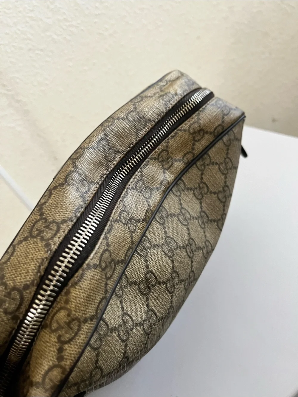 Gucci GG Messenger unisex bag
